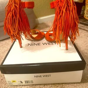 Nine West Orange fringe suede heels🧡🧡